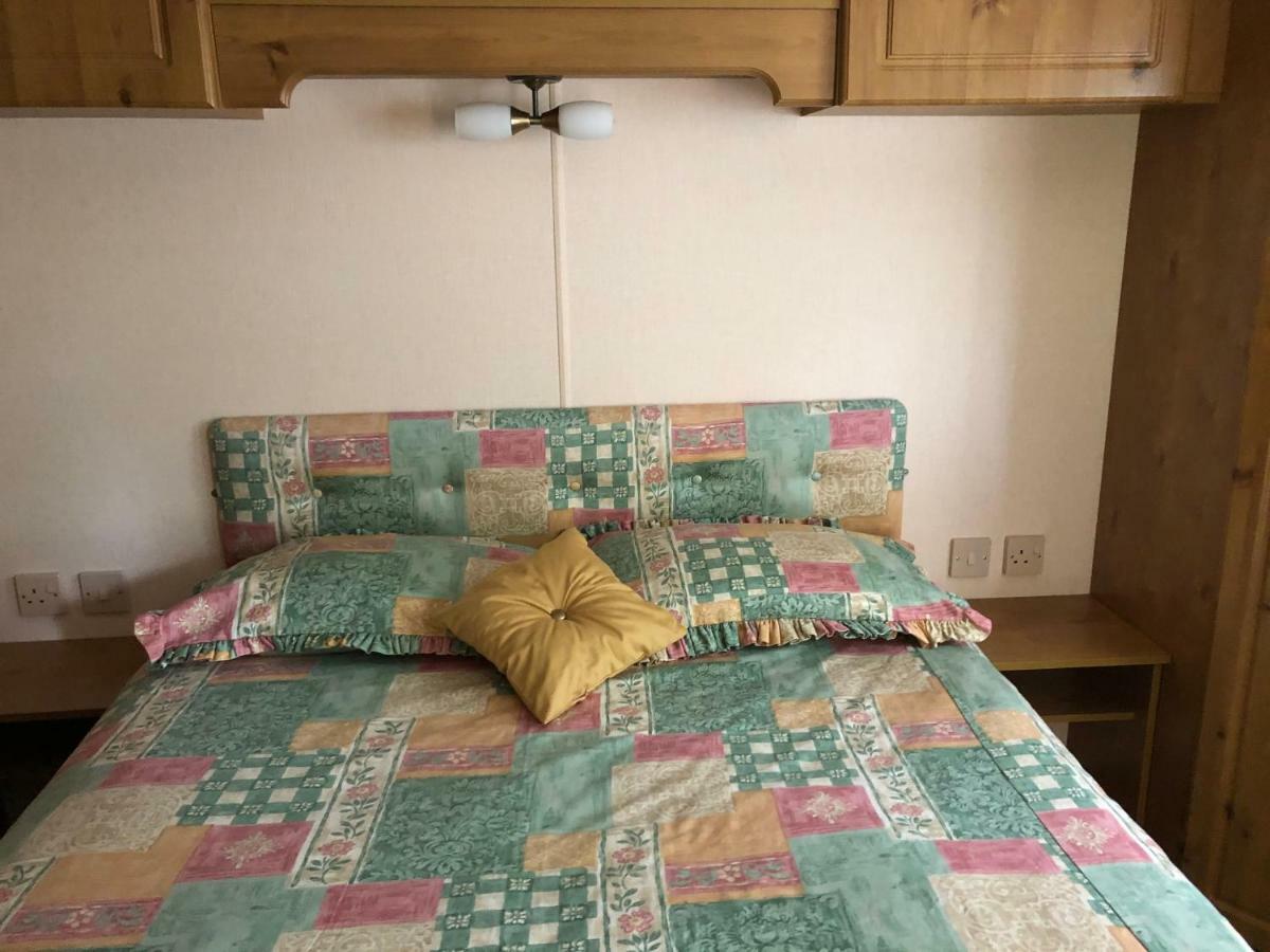 61 Glenfinart Caravan Park Dunoon Bagian luar foto